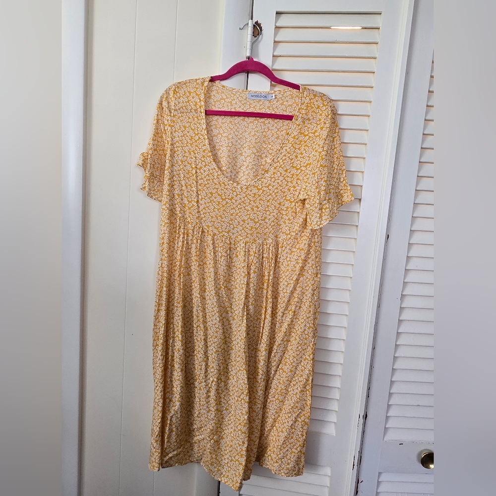 M Semi-sheer MISSLOOK Yellow Floral Midi Dress